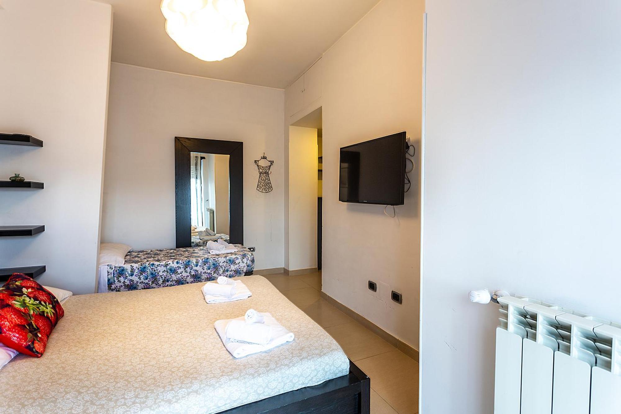 Naos C&G Hospitium Apartment Рим Екстериор снимка